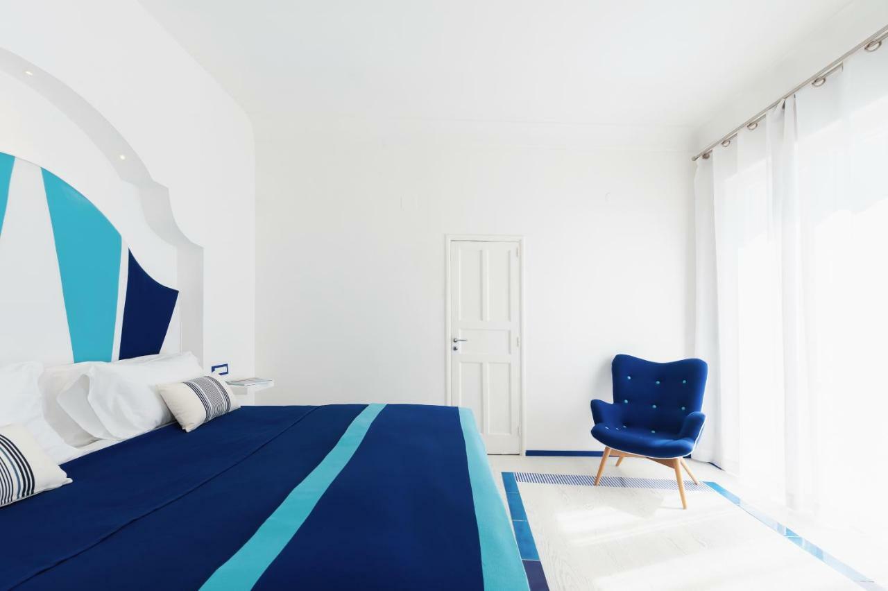 Boutique Suites In Piazzetta Capri Extérieur photo