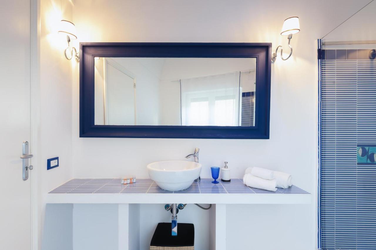 Boutique Suites In Piazzetta Capri Extérieur photo